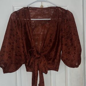 Brown flower wrap crop